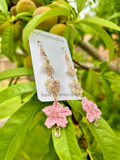 micro-crochet flower earrings